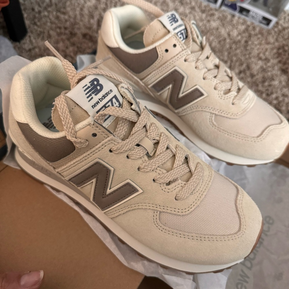 New Balance 574